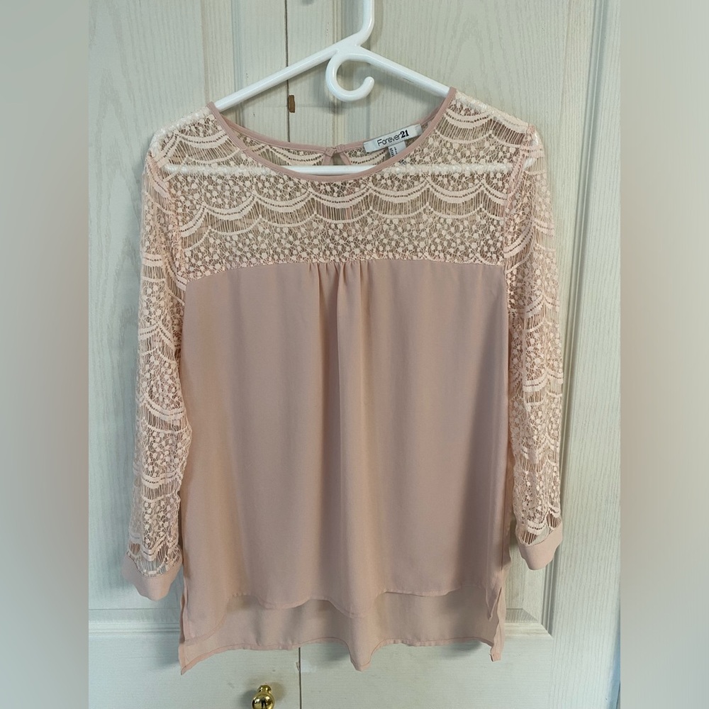Forever 21 Pink Blush Long Sleeve Lace Blouse Size L